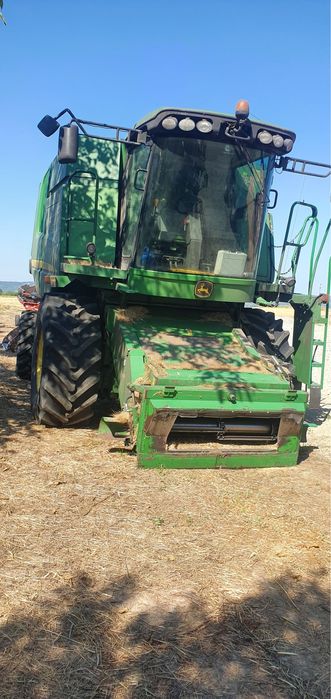 Combina John Deere T550