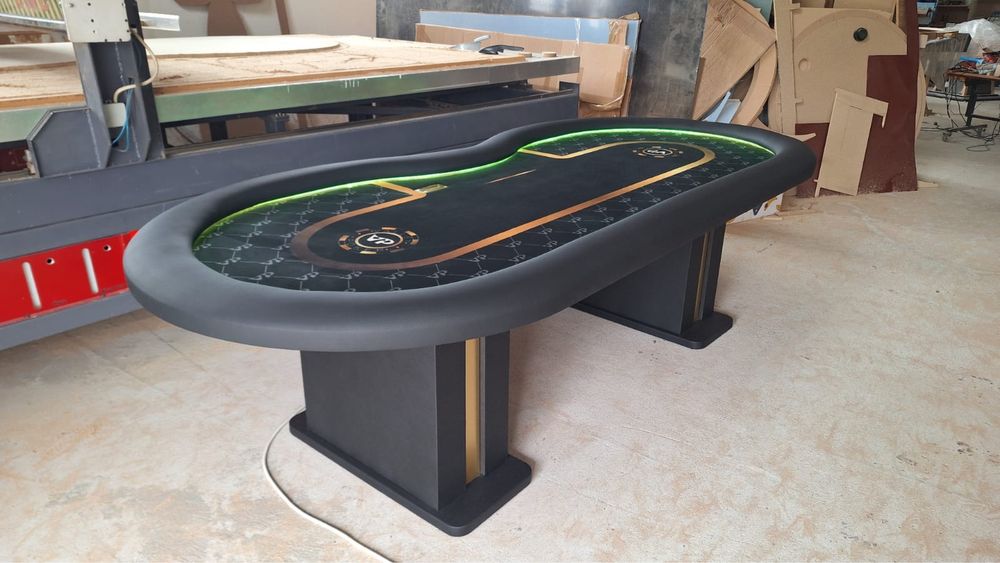 Masa poker customizata LED fabrica mese poker CustomTables.eu | STOC