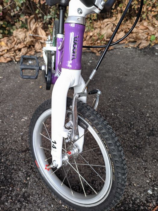 Woom 2 mov cu cric si claxon