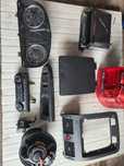 Stop dreapta,radio cd,ceasuri bord,climatronic,aeroterma vw  touran 2,