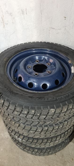 Резина КАМА EURO  шипованная 185/75 R16
