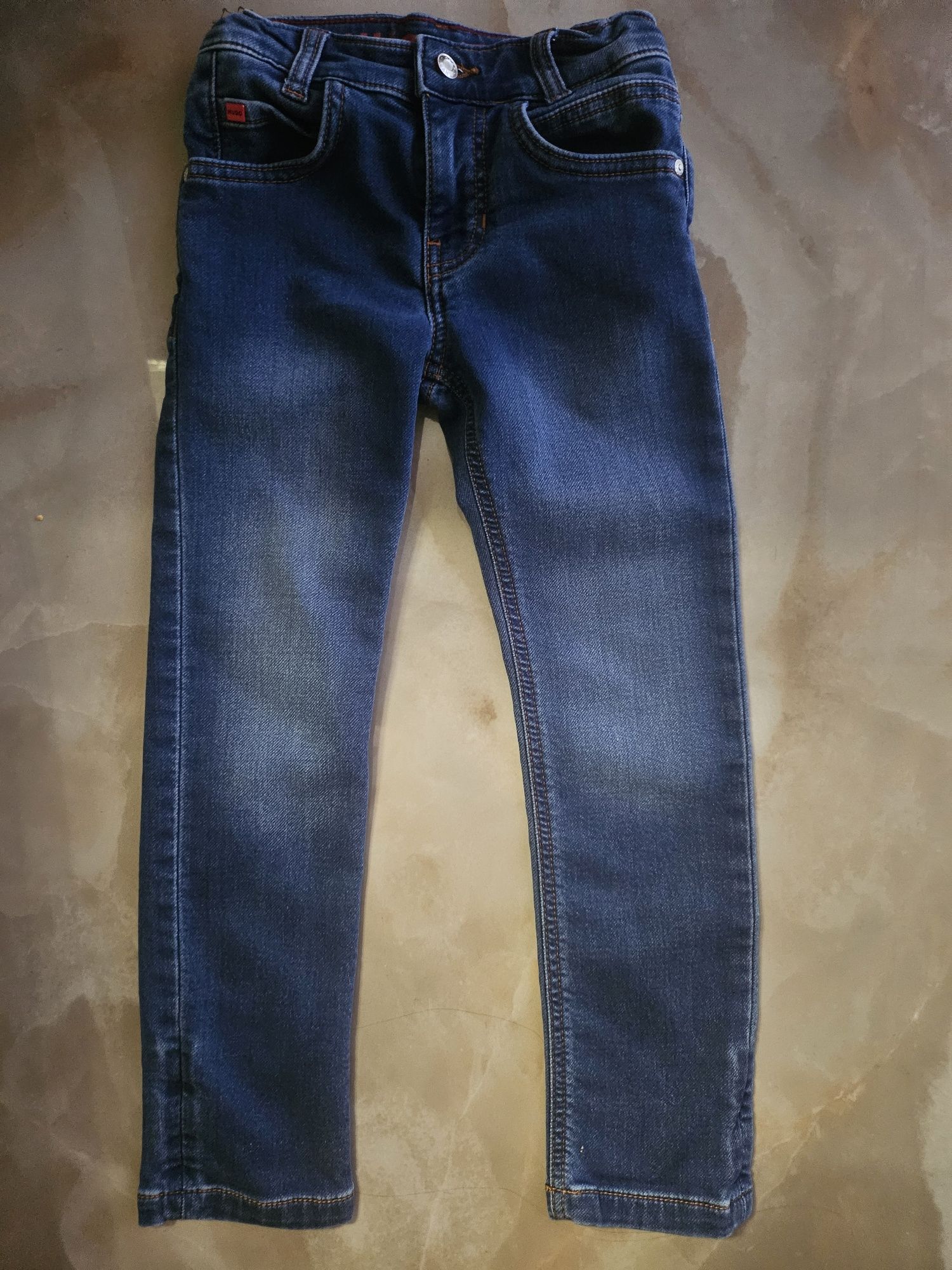 Маркови дрехи за момче на 5 години Armani , Boss , Guess