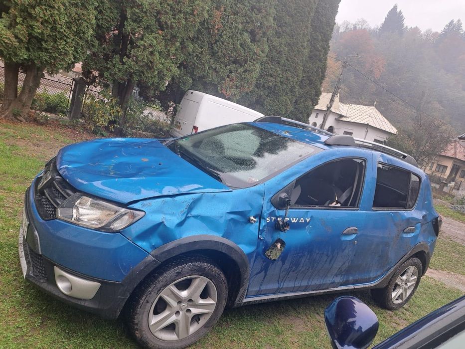 Dacia Sandero stepway 2016 avariat ușor 0.9 turbo