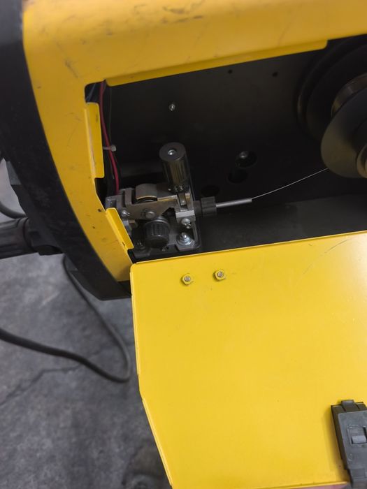 Vând aparat de sudura cu electrod,sarma cu gaz CO2, și fără gaz
