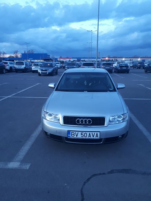 Vând Audi a4 stare bună bună de funcționare fără rugina  proprietar