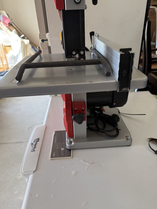 Vand fierastrau cu banda Einhell TC-SB 200/1,250W