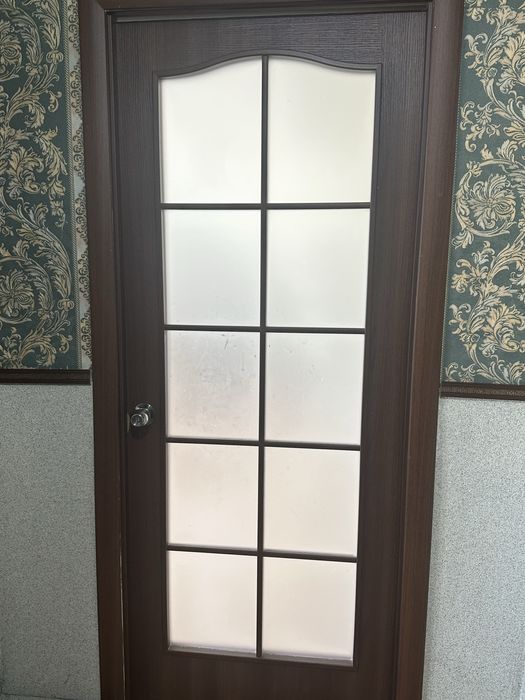 Двери межкомнатный 3 штуки