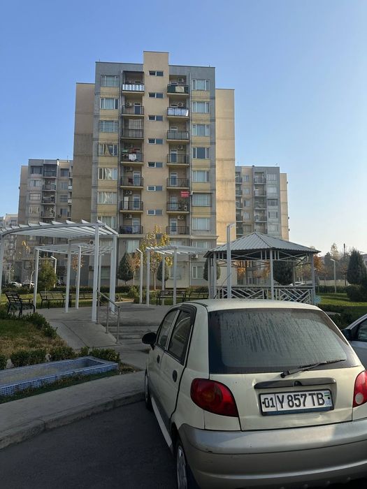 Oq tepa sohil bo'yida kvartira sotiladi