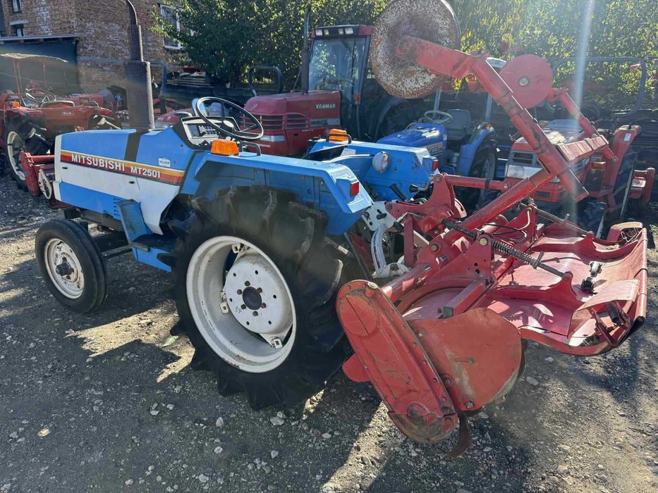 Трактор MITSUBISHI Mt2501