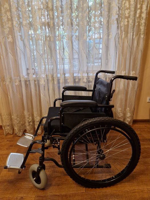 Кресло-коляска (инвалидное)