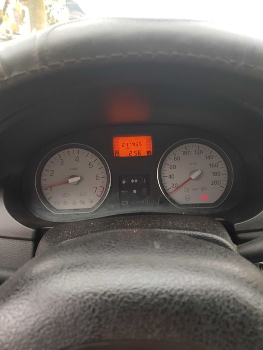 Logan 1.5 dci an 2009