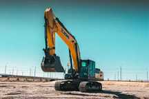 Гусеничный экскаватор UZXCMG XE335C Куб 1,6 Длина стрелы 10, 6 м