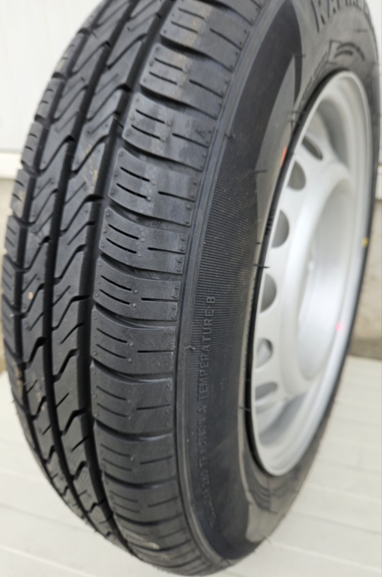 Roata 145/80 R13 (145 R13C), Anvelopa Security M+S pe Janta 4.5Jx13