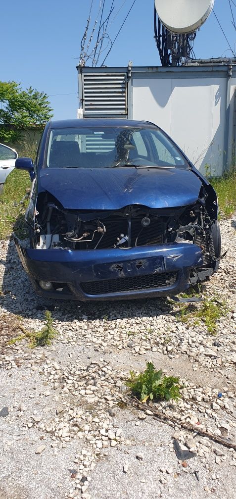 Тойота Корола Версо 2.0д4д 116к.с на части Toyota Verso 2.0d4d 116