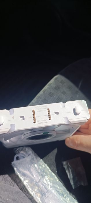 Lian Li UNI FAN SL Wireless LCD Display, ARGB, PWM, 120mm