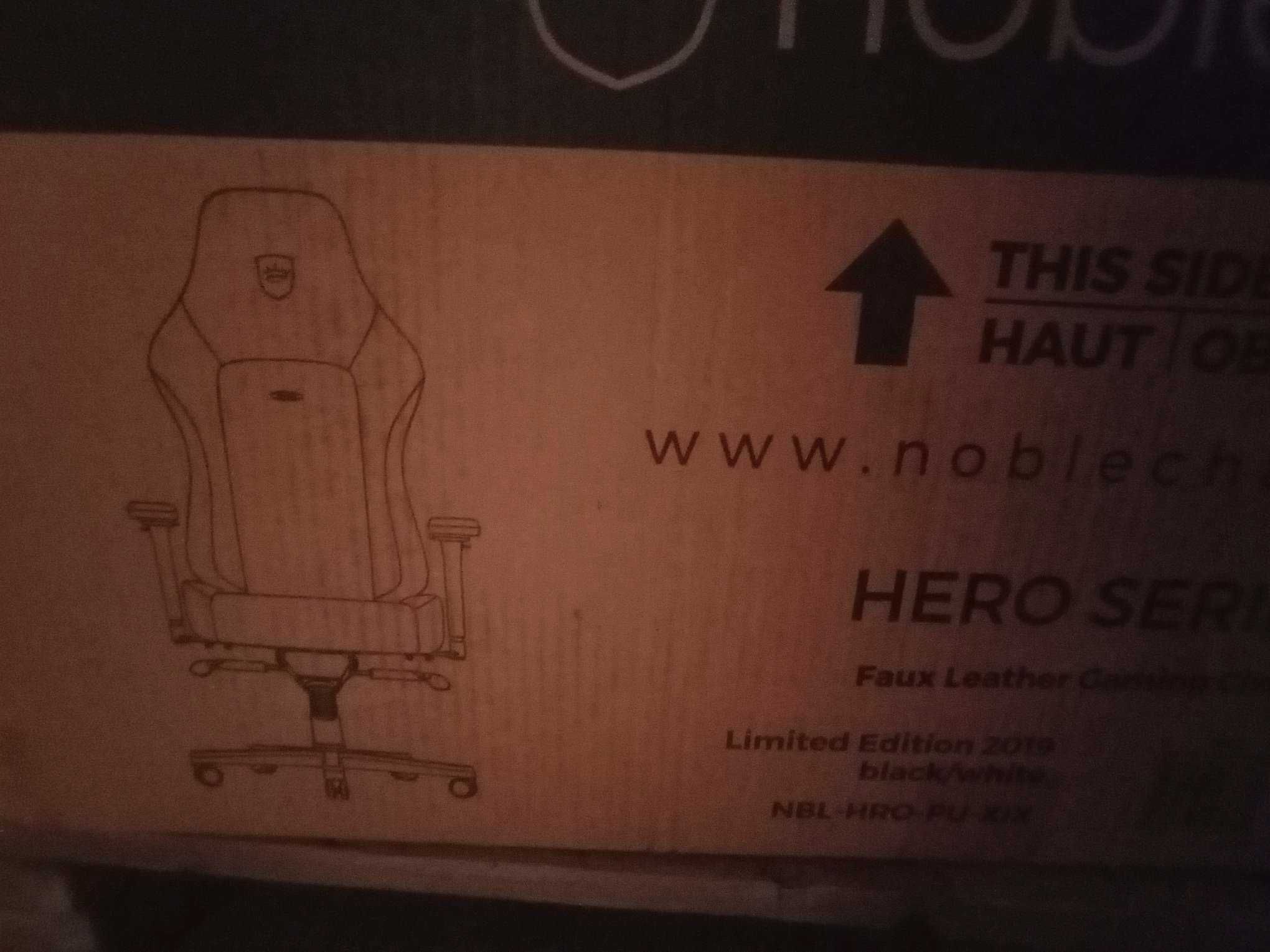 Noblechairs Hero Геймърски стол лимитирана серия
