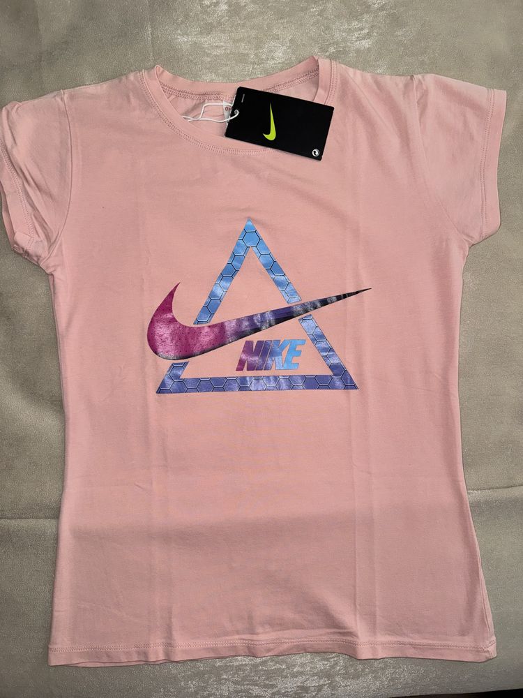Дамски тениски Nike