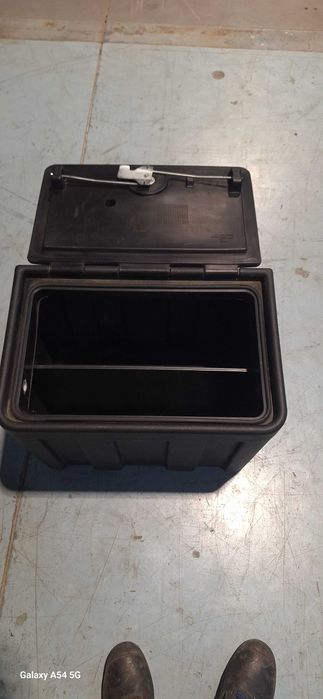 De vanzare Lada scule camion 60x45x45