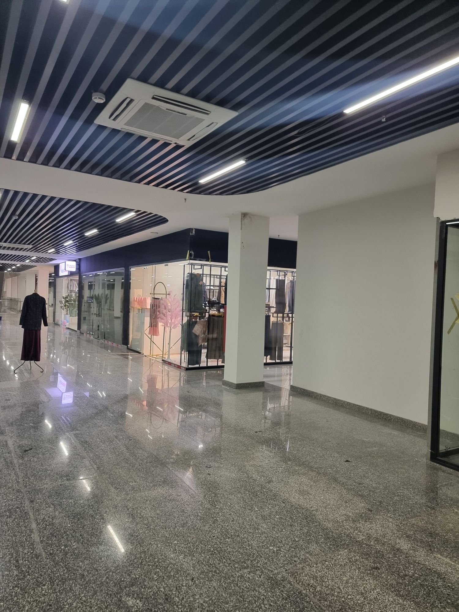 Chlonzorda Magazin Arendaga beriladi