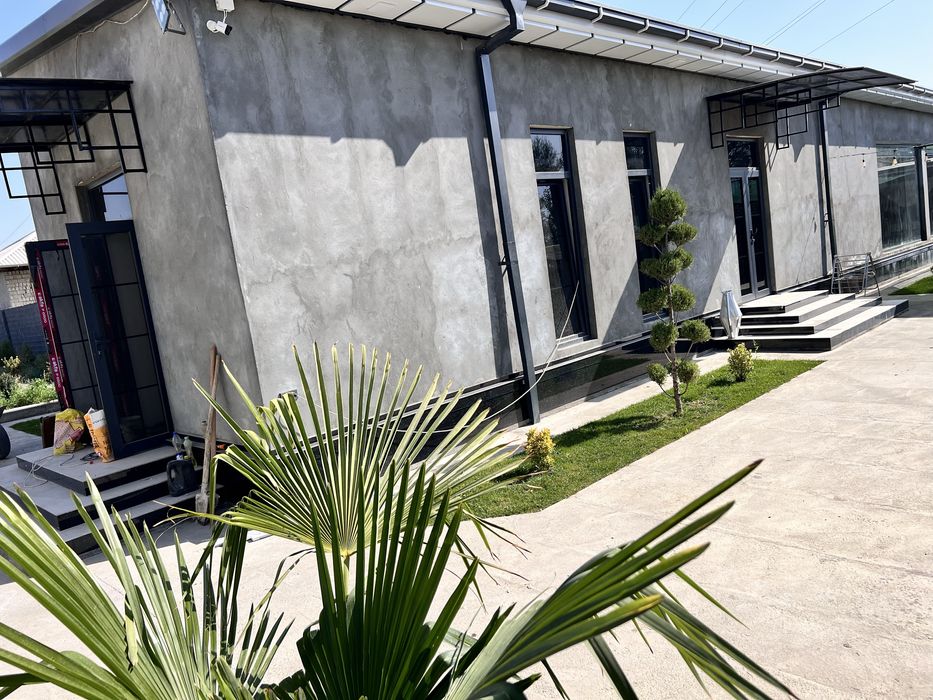 Srochno!!! Jomboy markazida Yangi qurilgan 5 sotxlik Dacha sotiladi!