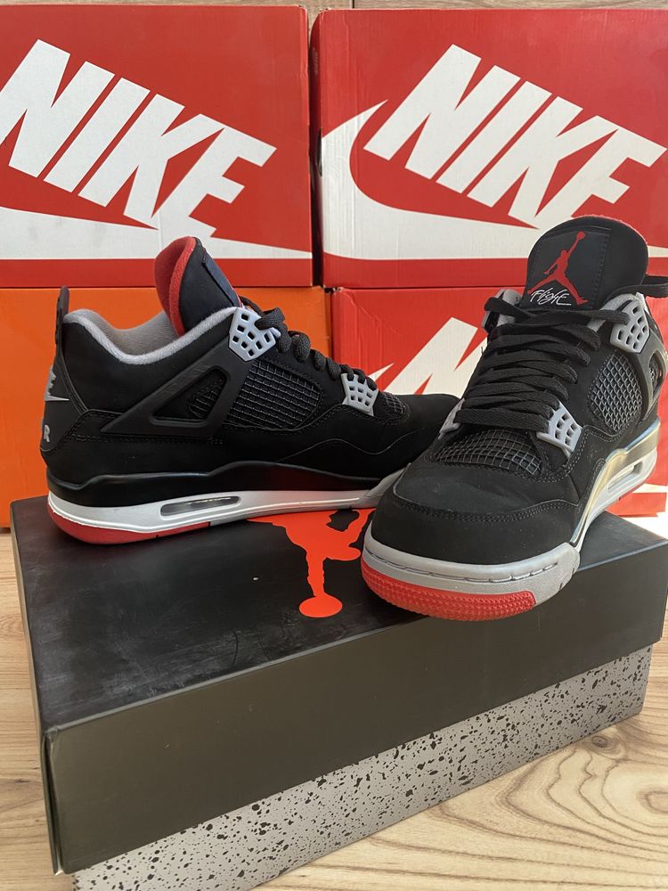 Jordan 4  Retro Bred 2019