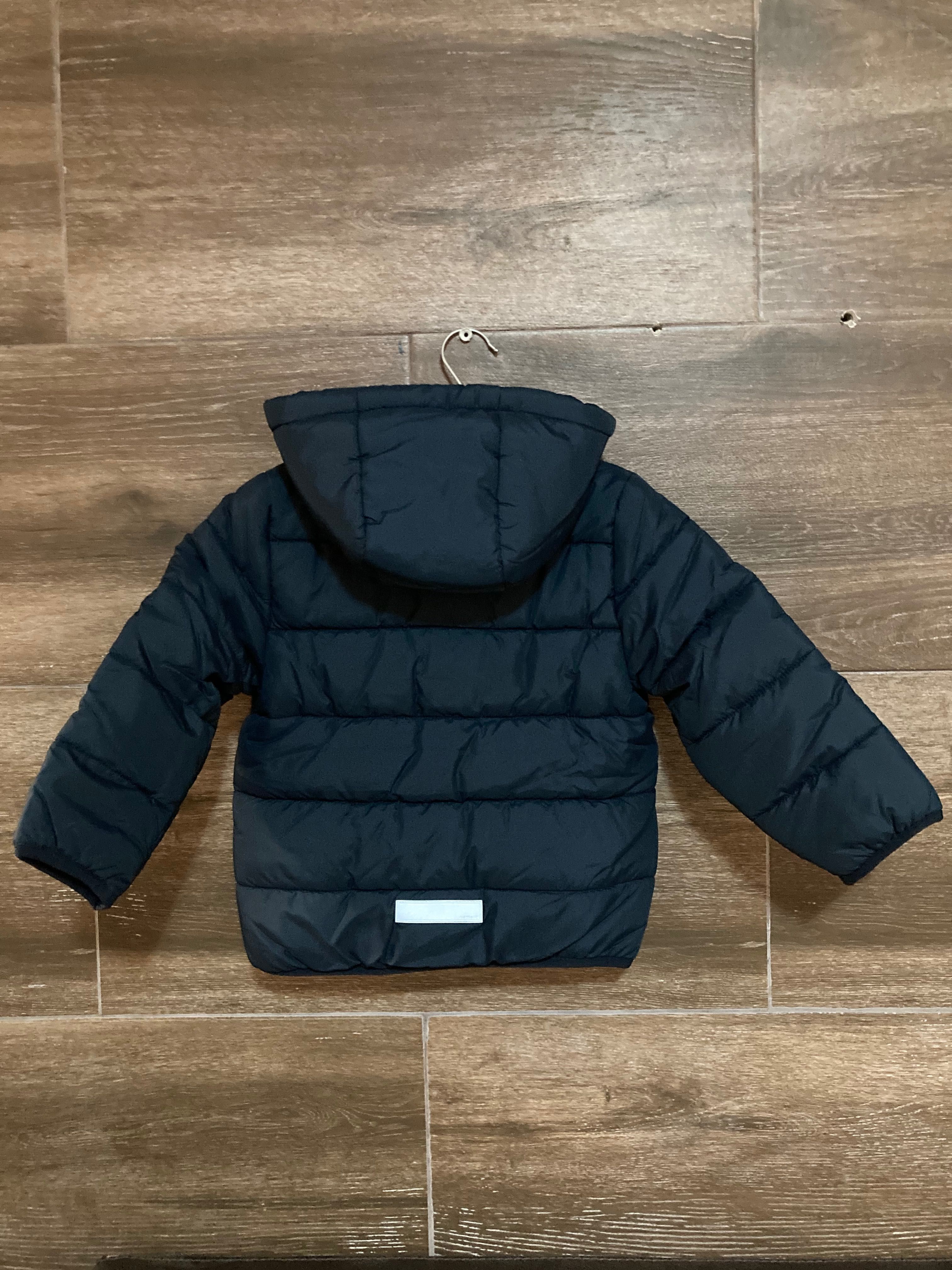 Ново яке Name it