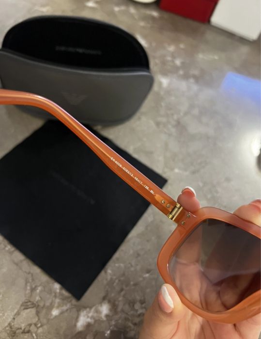 Оригинални слънчеви очила Emporio Armani