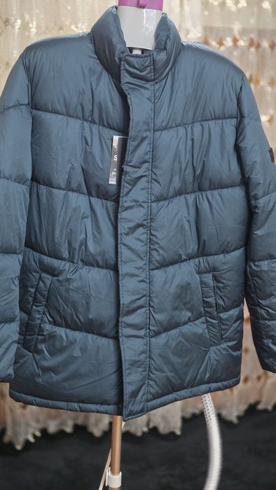 Женская куртка на холофайбере новая