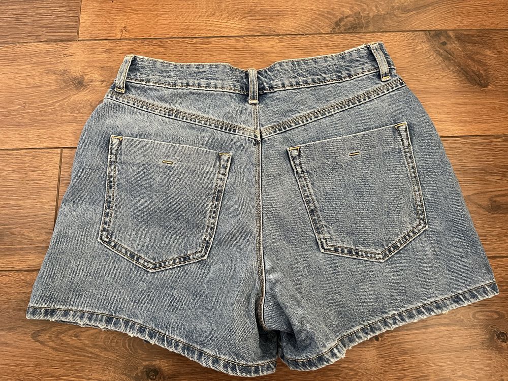 Нови дънки Zara S