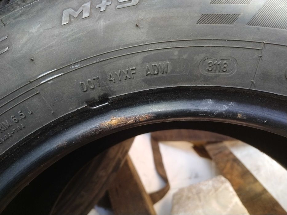Продавам 4бр зимни гуми 225 65 16 С, 7+мм грайфер