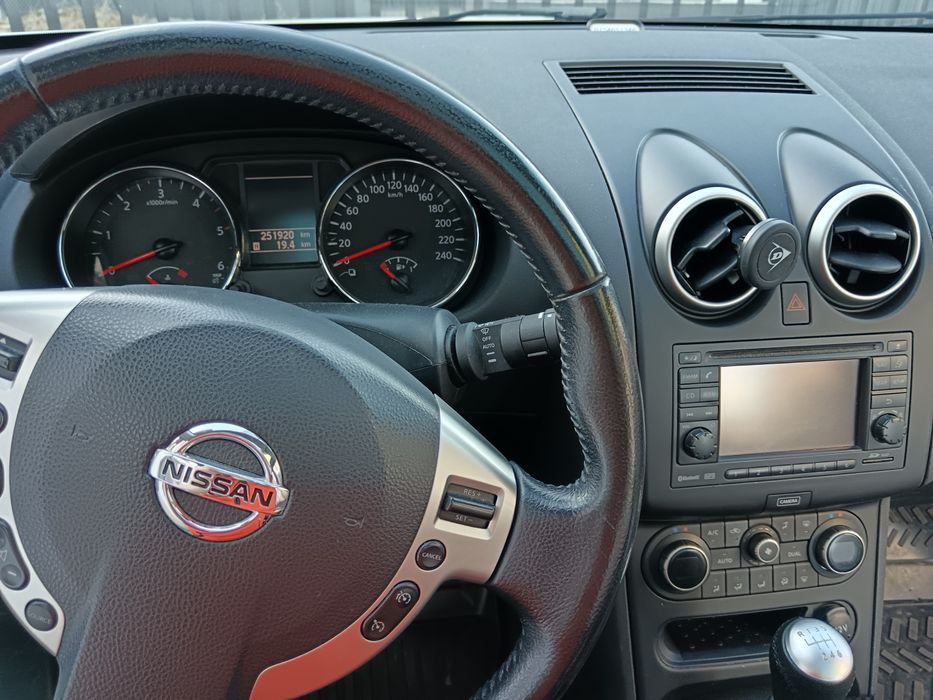 Nissan Qashqai | 2013 | Panoramic | 360