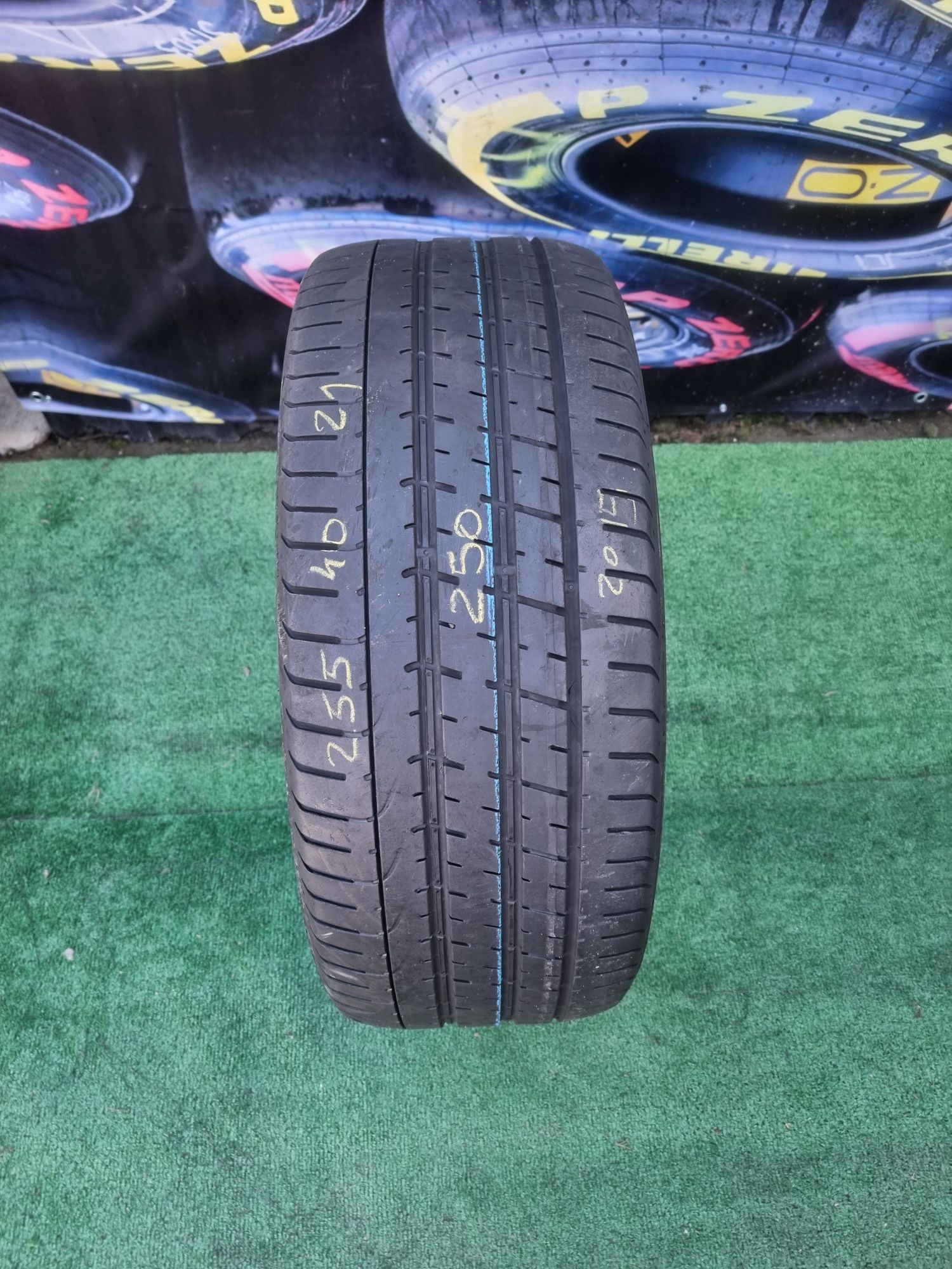 255.40.21 pirelli o buc