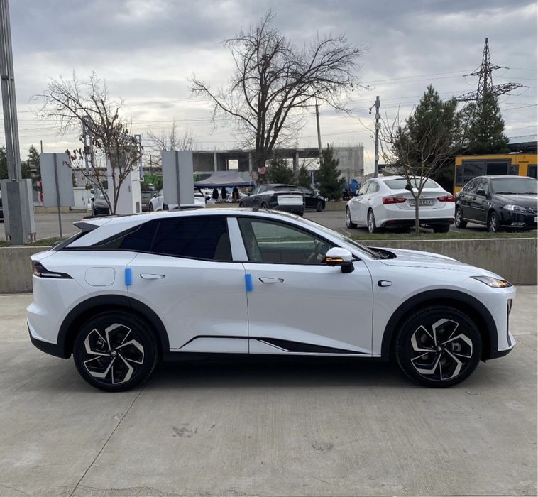 Deepal S07  Hybrid