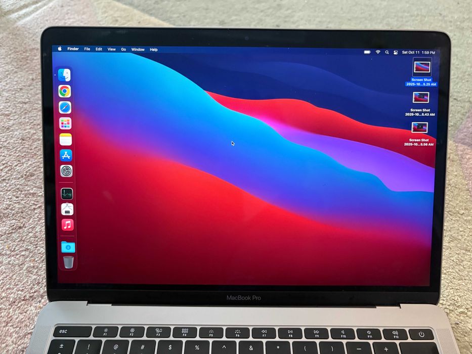MacBook Pro 13inch 2017 8gm ram 250 GB HDD
