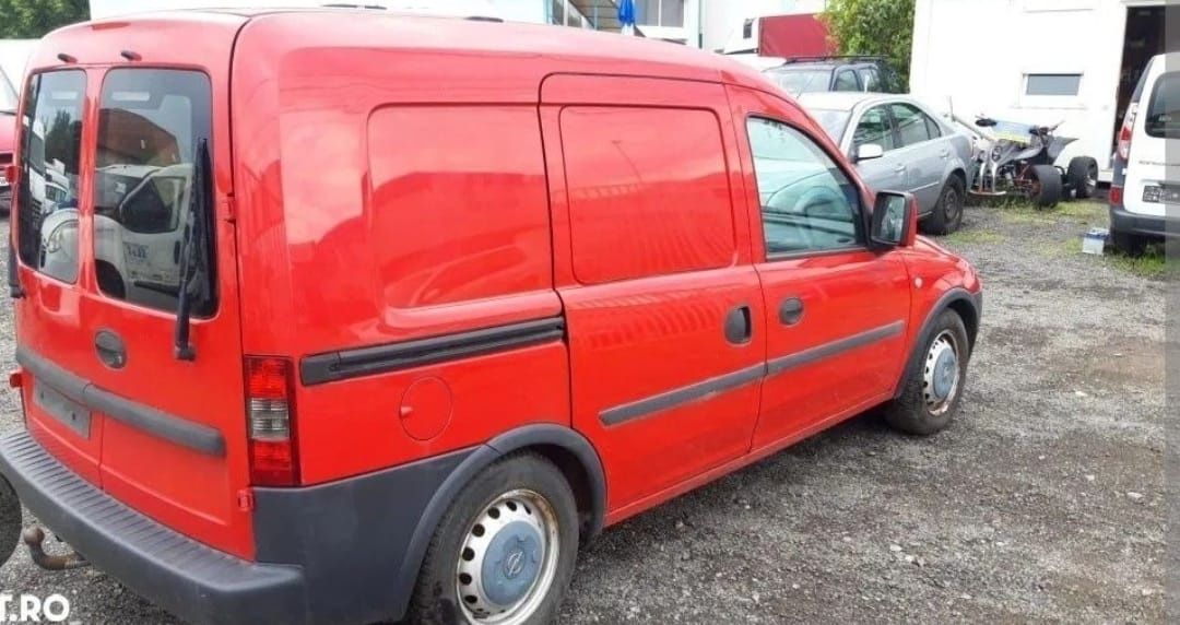 Dezmembrez Opel Combo 1.3cdti  1.7cdti  an 2005 Orice piesă!