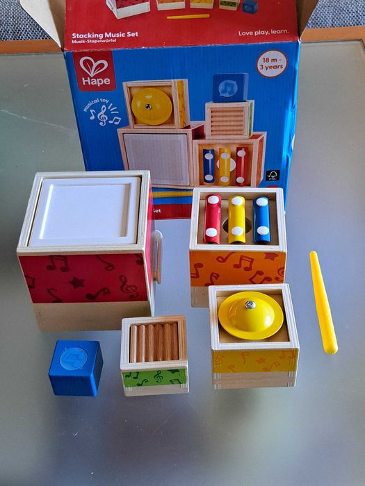 Музикален комплект Hape кубчета 18м ±