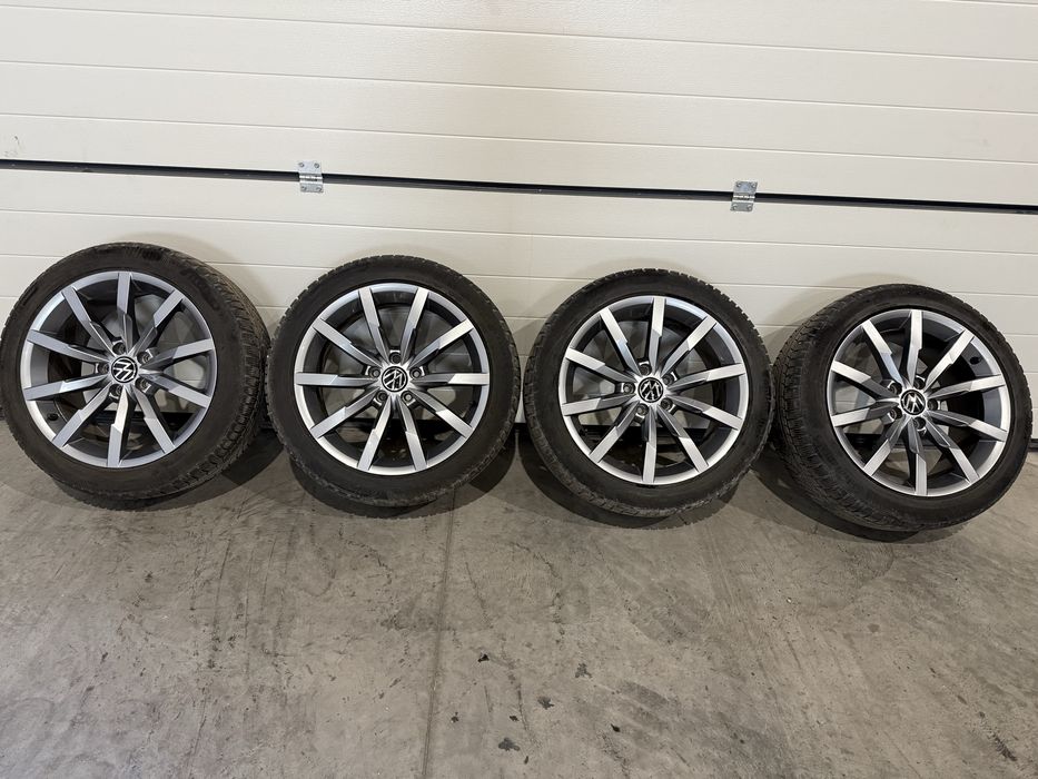 Продавам джанти Monterey със зимни гуми Continental TS850P