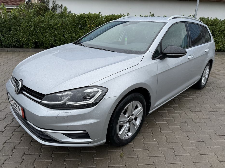 Vw Golf 1.5tsi-150cp DSG 2020 IQ-drive xenon/navi/acc/camera/