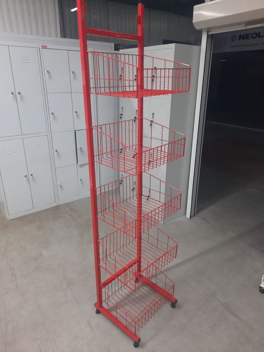 Все для вашего магазина Стеллажи разной высоты и цветные стеллажи