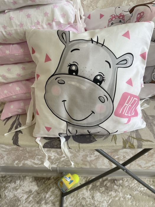 Бортики-подушки в кроватку