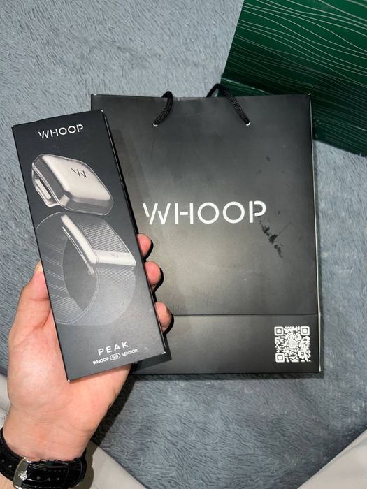 Whoop 5.0 peak sensor