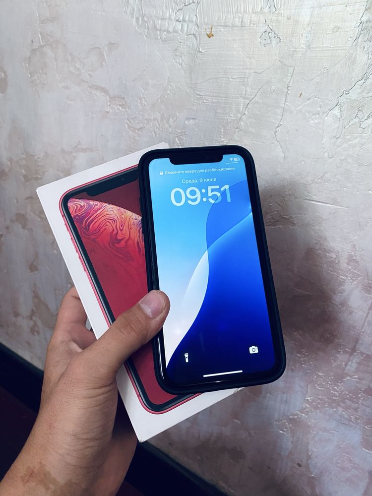 Продам IPhone Xr