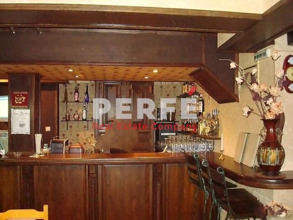 Дава се под наем Заведение в Бургас, Център - 168 кв.м за 800 € - Снимка #4