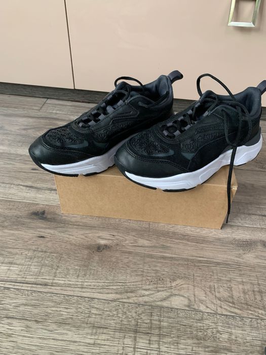 Спортни обувки Puma