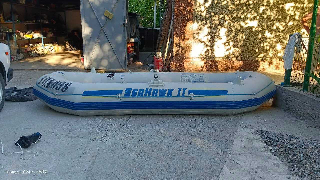 Продам лодку надувную Seahawk 2