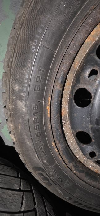 Гуми 2бр 185/55/15 - 1бр  - 39лв