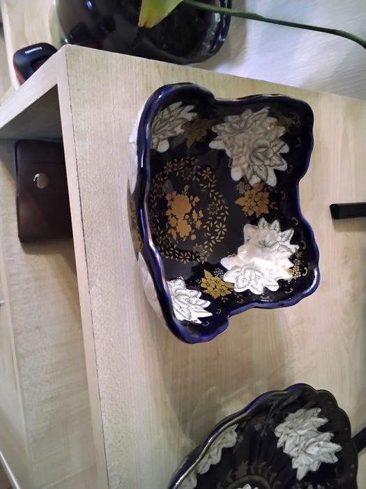 Комплект посуды (блюдо и конфетница)