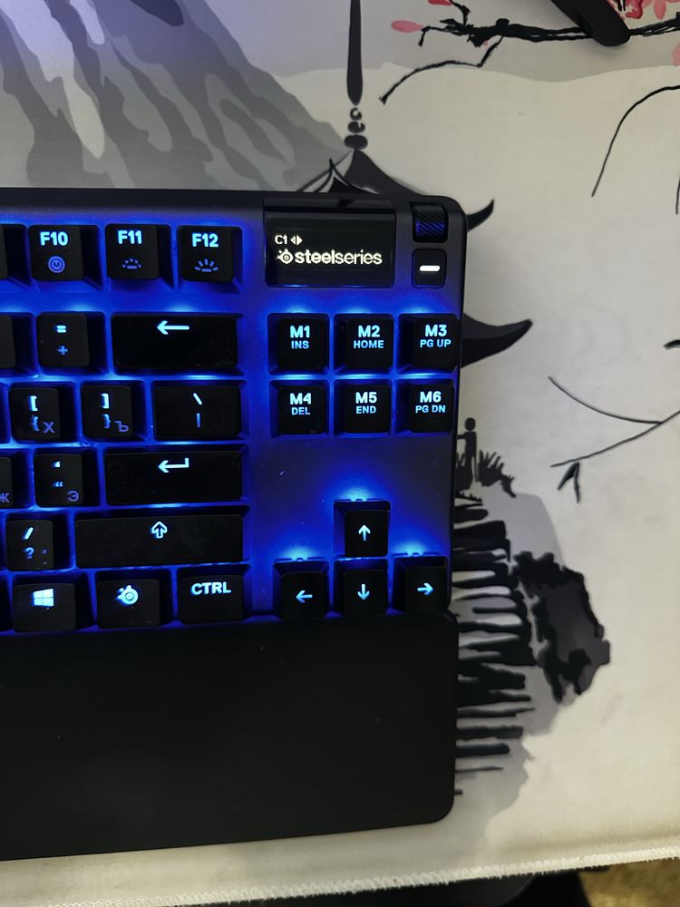 Клавиатура проводная SteelSeries Apex Pro TKL [64734]