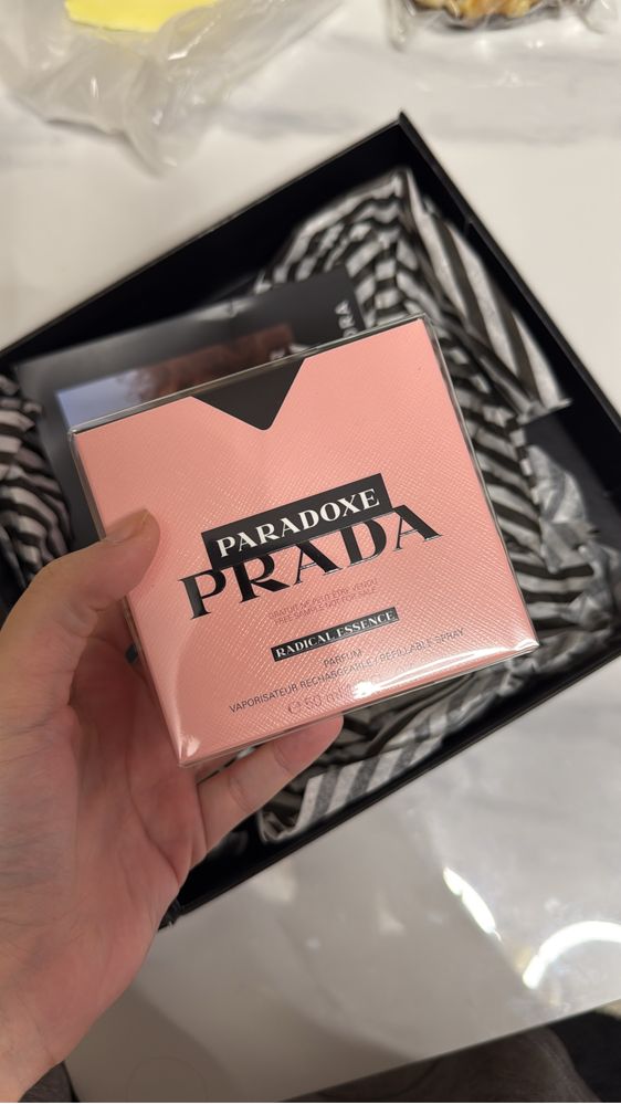 Prada Paradoxe Radical Essence 50 ml