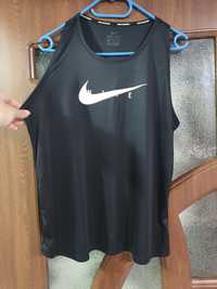 Maiou Nike running .